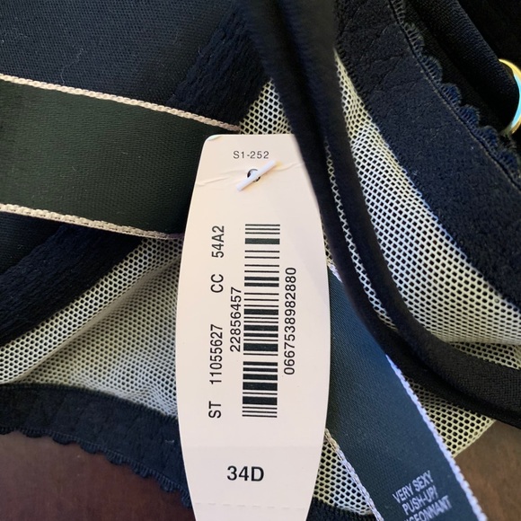 Victoria Secret 34D bra-NEW, tags - Picture 2 of 6